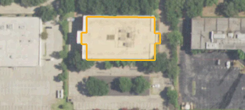 1304 Walnut Hl Ln