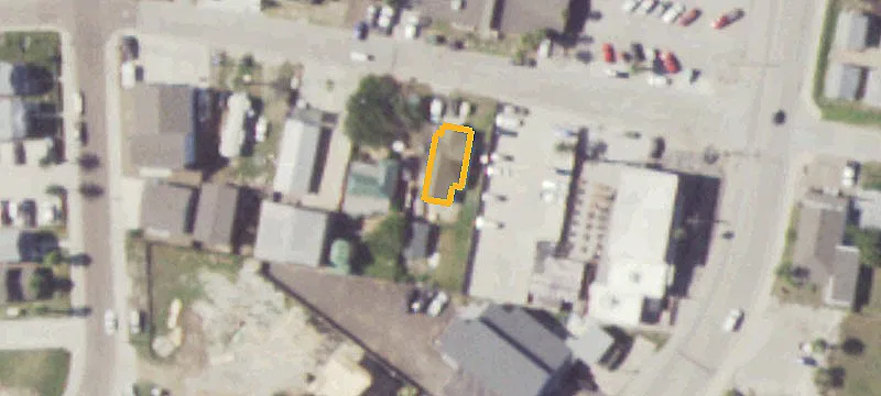 119 Roberts Ave