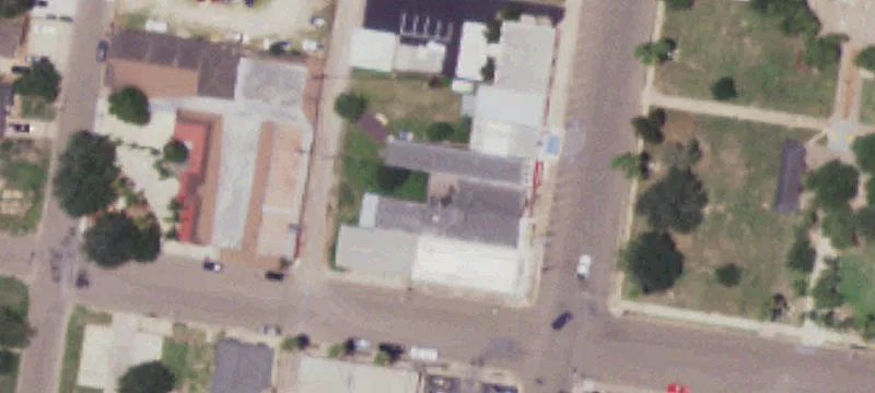 133 8th St