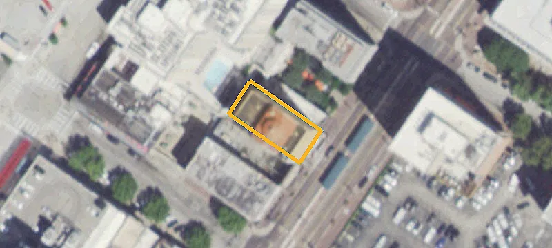 412 Main St