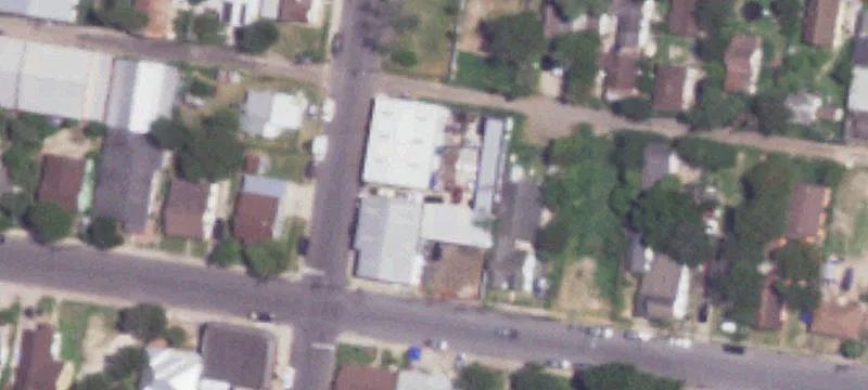 2028 Chicago Ave