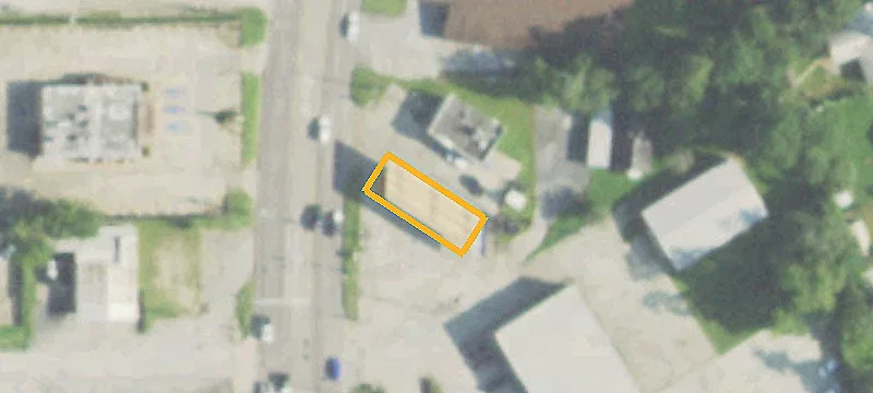 1010 Main St