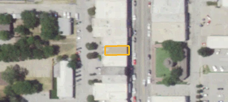 324 Main St