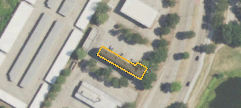 615 Macarthur Blvd