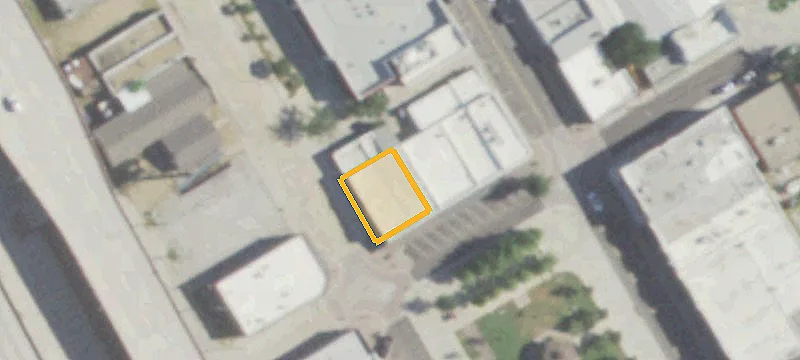 1108 Main St