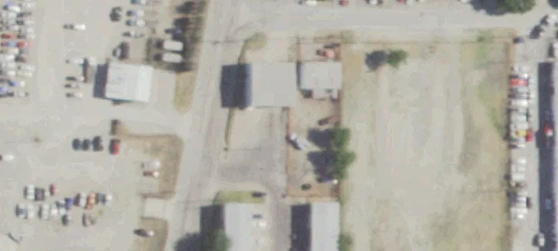 1366 Main St
