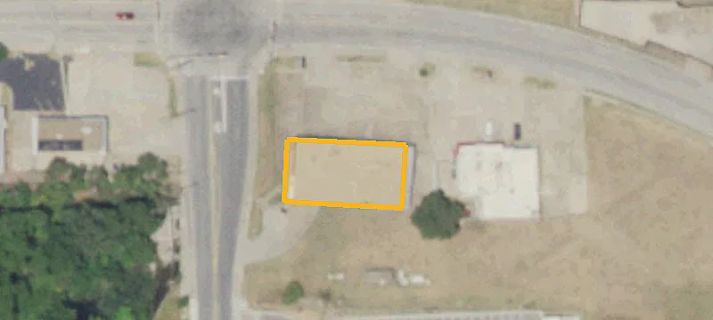 633 Tarrant Rd