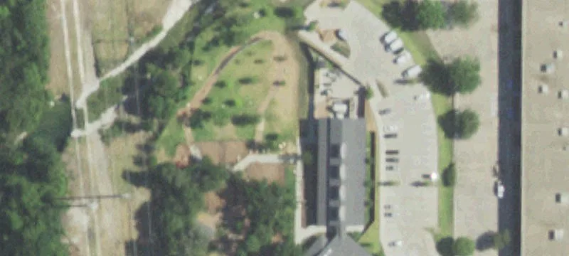 3201 Earhart Dr