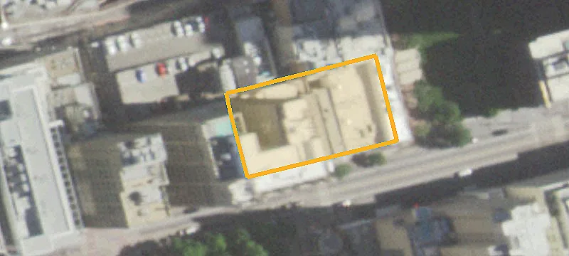 1517 Main St