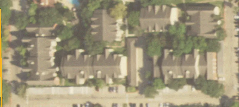 735 Dulles Ave