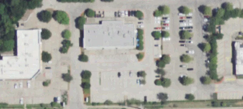 4305 Lakeview Pkwy