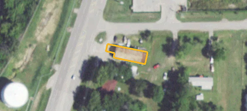 1805 Main St