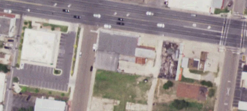 1001 Hooks Ave