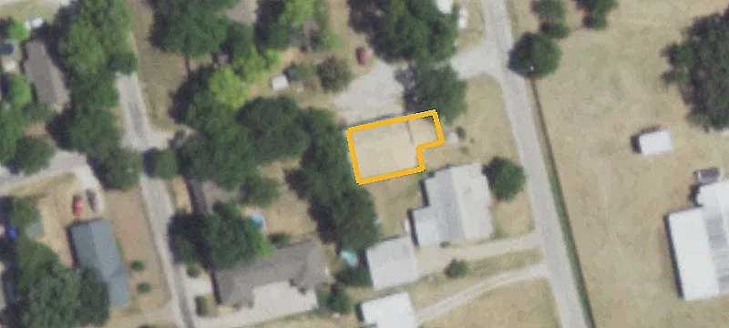 206 Oak Ln