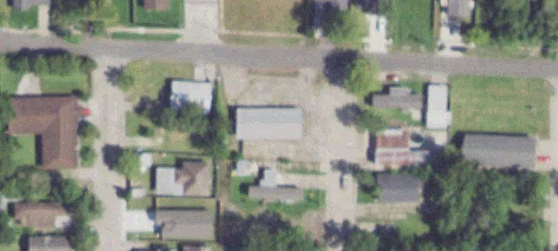 1201 Elm St