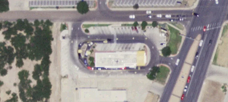 2502 Zapata Hwy