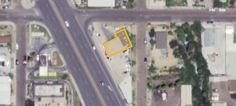 819 Zapata Hwy