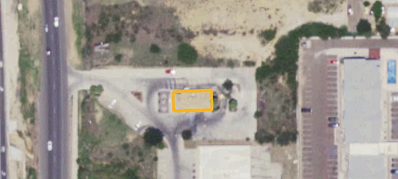 3615 Zapata Hwy