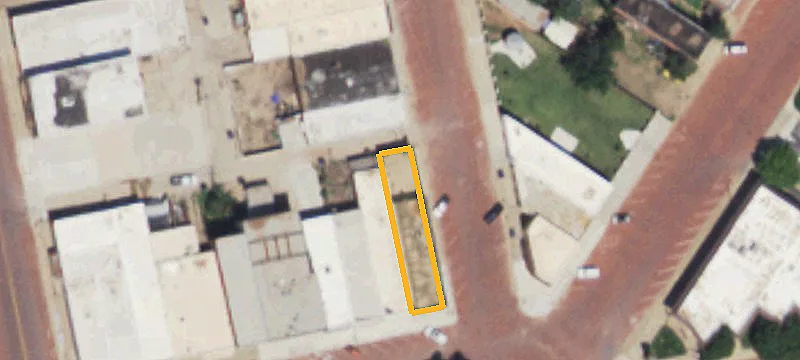 100 Garza St