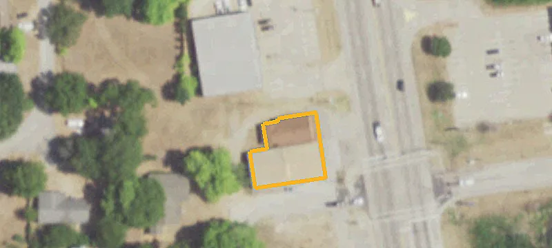 715 Main St