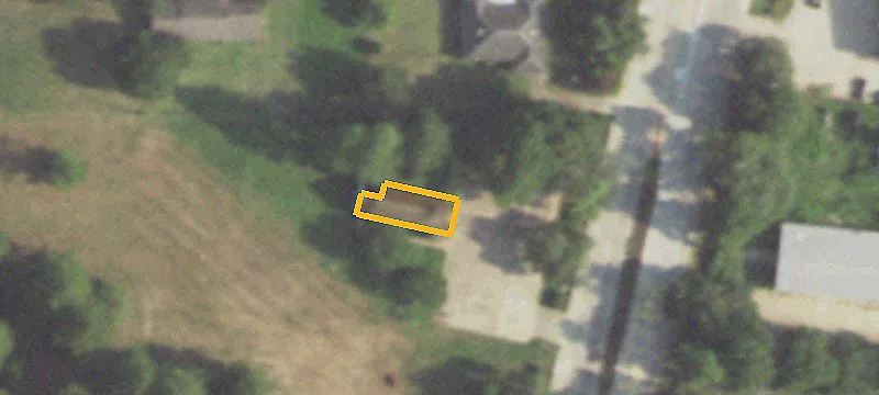 709 University Dr