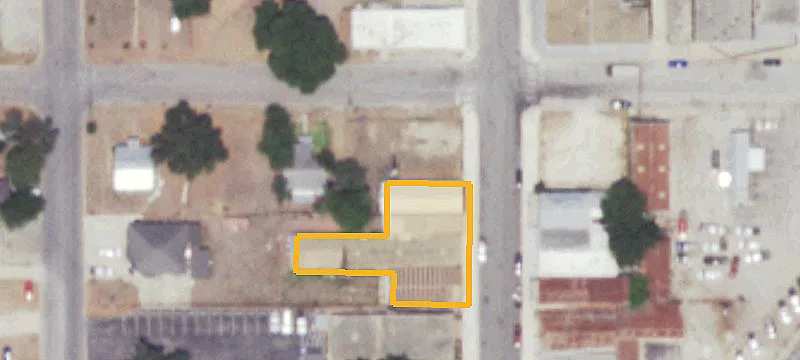 221 Main St