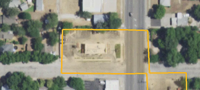 1101 Main St
