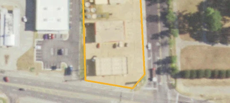 1109 Broadway Ave