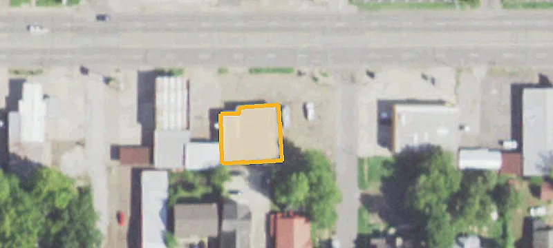 1002 Grand Ave
