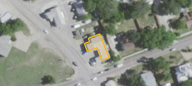 1100 Main St