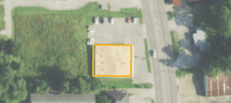 1275 Main St