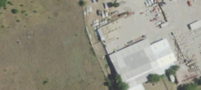 913 Main St