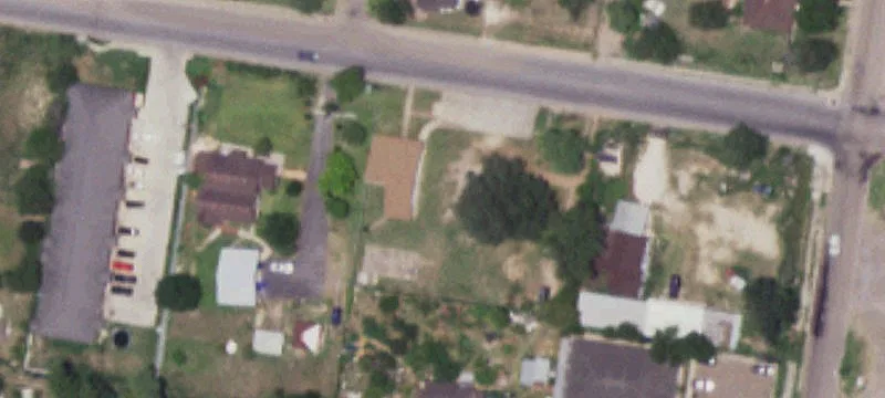 907 Ss Ave