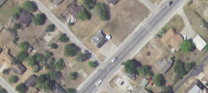 355 Davis Rd