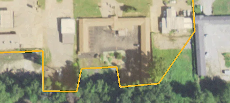 302 Pinecrest Dr