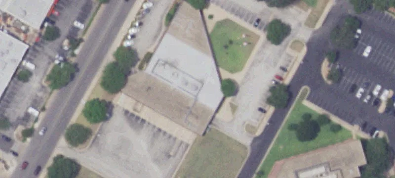 3525 Far W Blvd