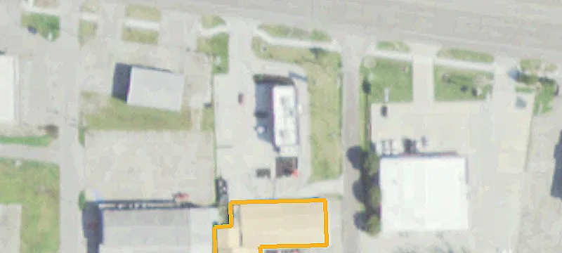 2207 Macarthur Dr