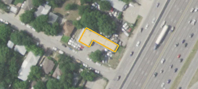 4900 Interstate 35