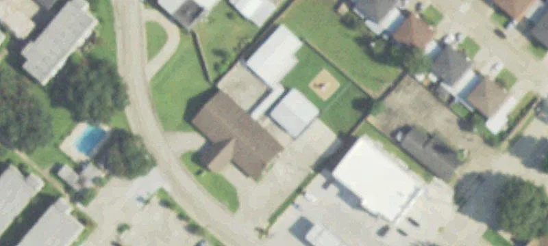 706 Ridgewood Dr