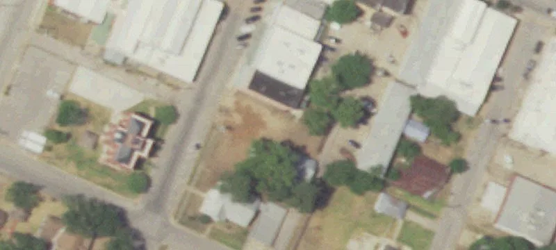 27 Bell St