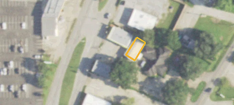 240 Dowlen Rd
