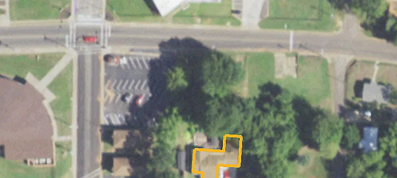 706 University Ave