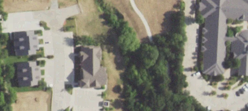 121 Riv Oaks Dr