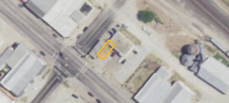 2 Mesquite Ave