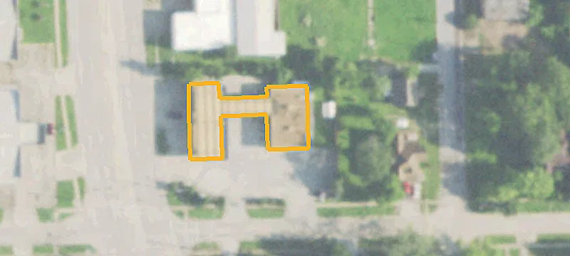 310 M L King Jr Pkwy