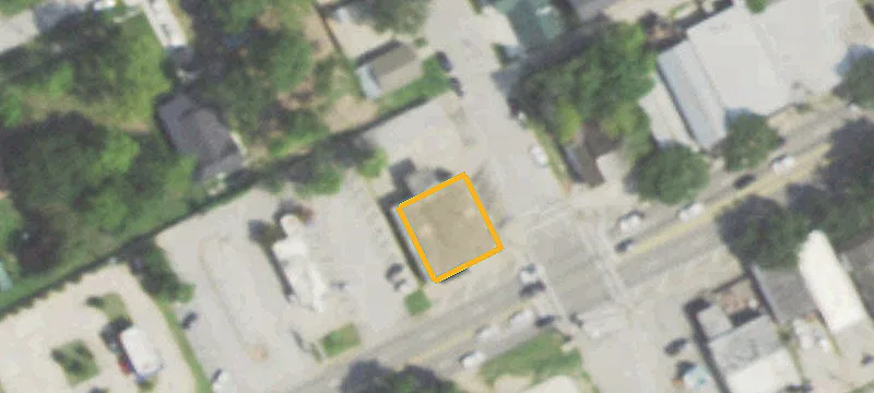 500 Main St
