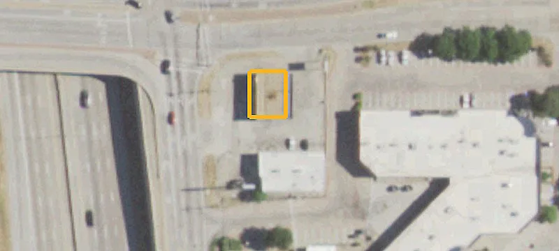 1360 Interstate 35th E