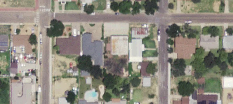 2611 Elm St