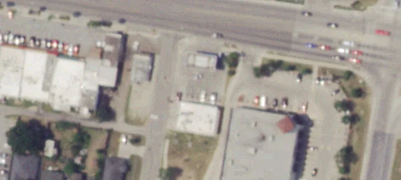 1402 University Dr