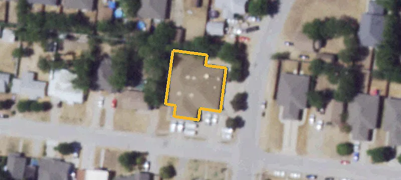 8100 Elizabeth Ln